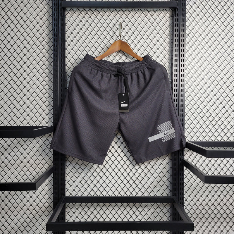 SHORTS NIKE