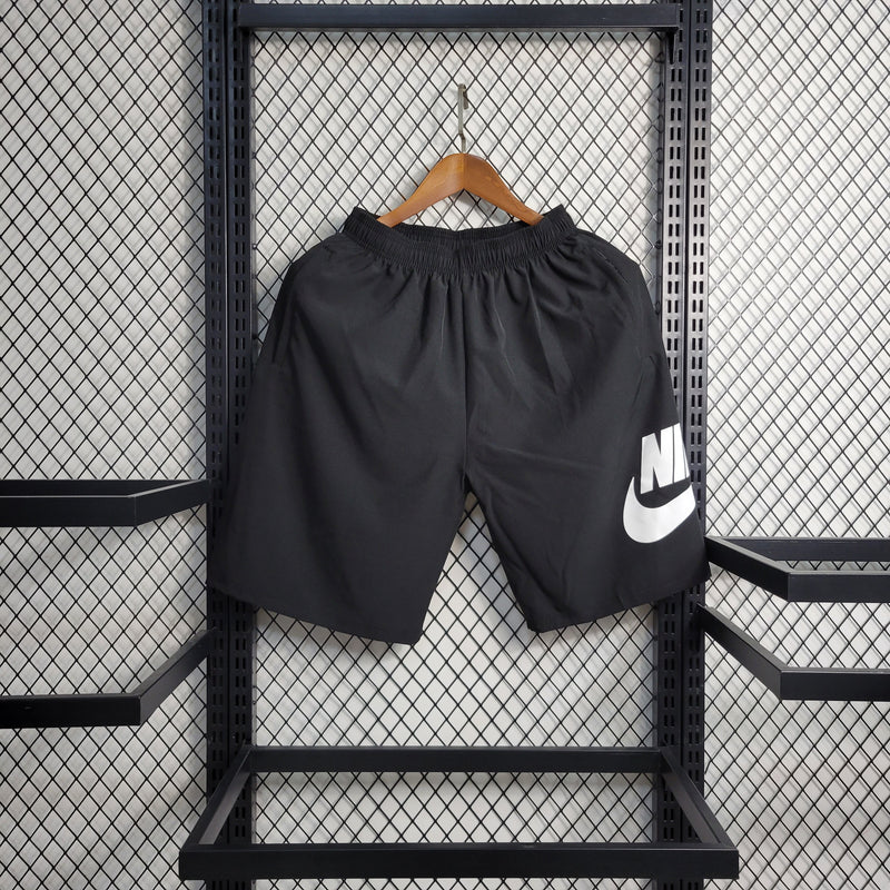 SHORTS NIKE